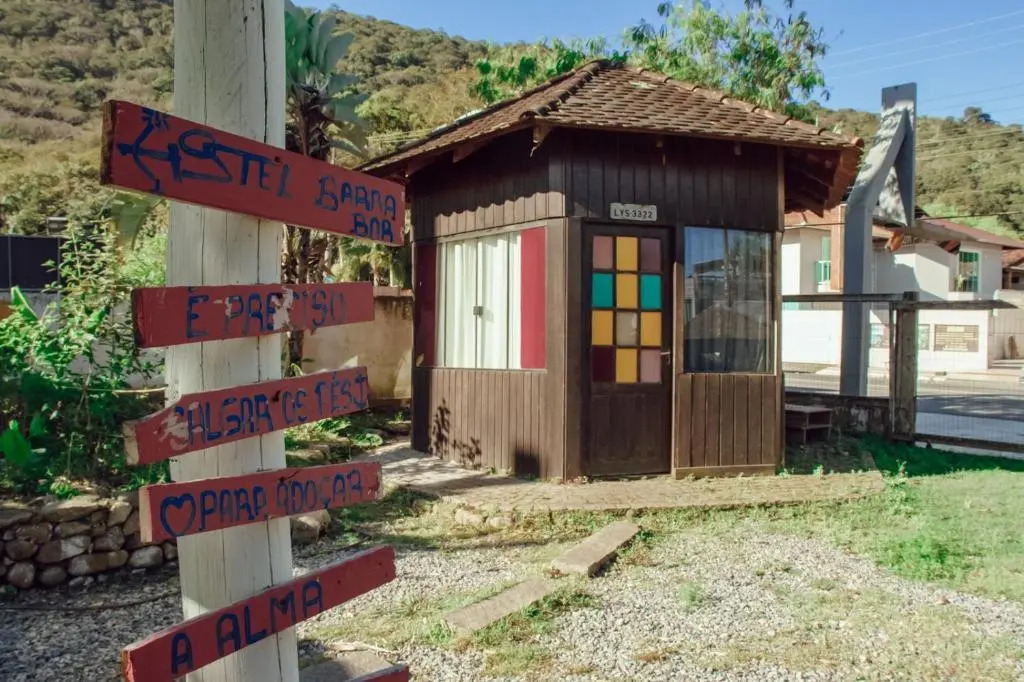 HOSTEL BARRA BAR