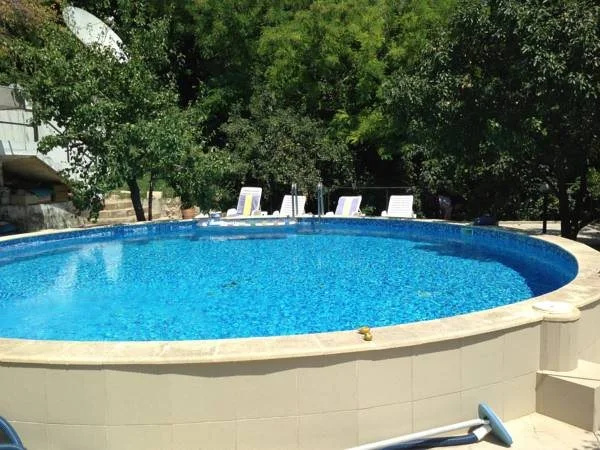 Plamena Guest House