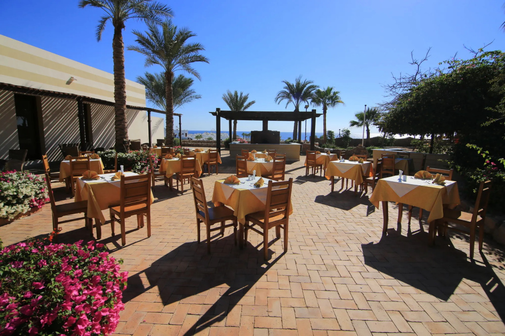 Club Reef Resort & Spa