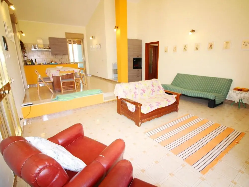 Serene Villa in Floridia With Swimming Pool