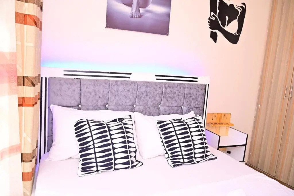 Spacious 1BR at Alpha Homes - Ideal for Business or Pleasure