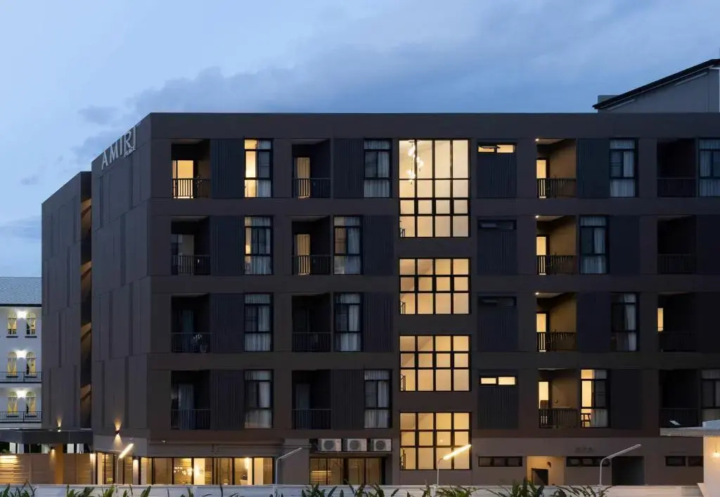 AMIRI PLACE HOTEL