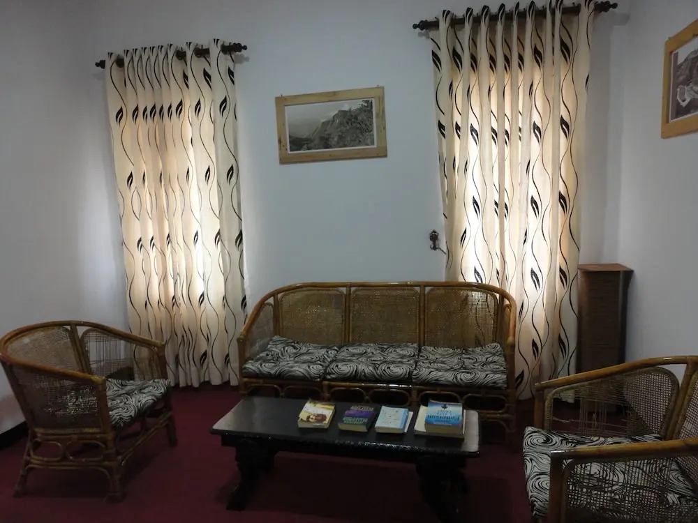 Sapus Mountain breeze Nuwara Eliya
