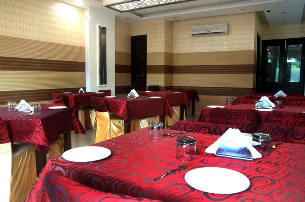 Finestays Homestay