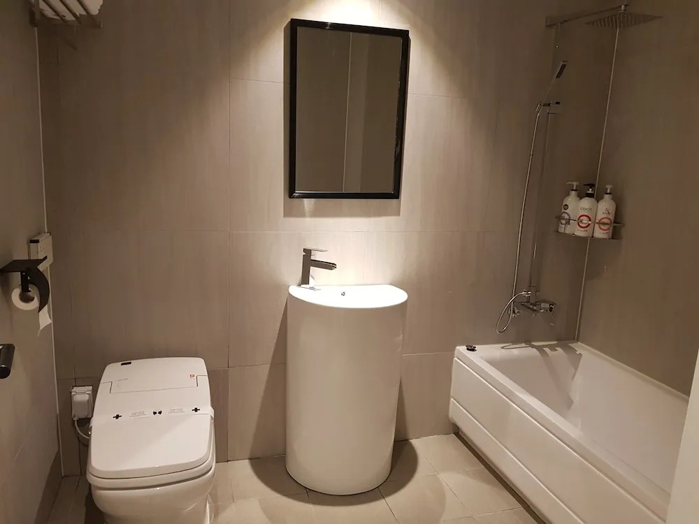 MARI hotel