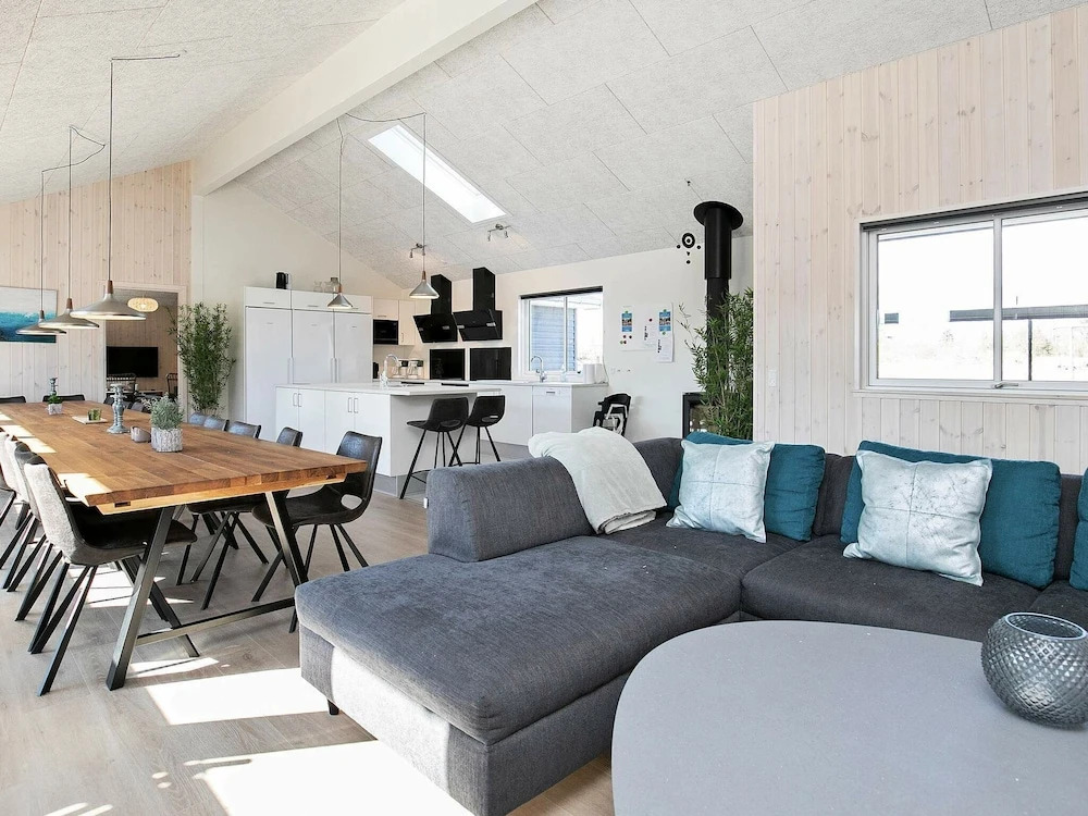 Splendid Holiday Home in Ålbæk With Swimming Pool