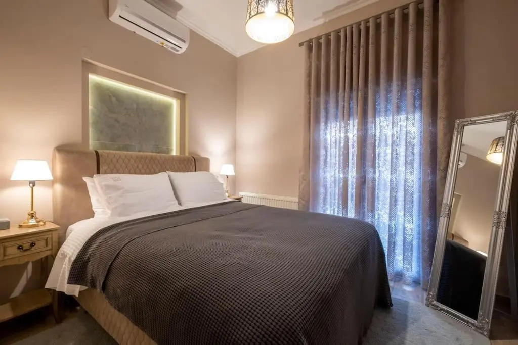 Maison De Luxx A10, Cozy Apartment with Garden In Larissa