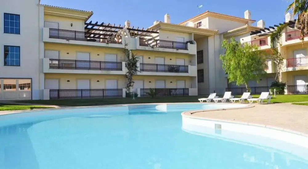 Albufeira Central Apartment 2 Rooms, Wifi, Pool