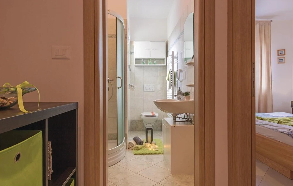 Beautiful Home in Peroj With 6 Bedrooms, Outdoor Swimming Pool and Wifi