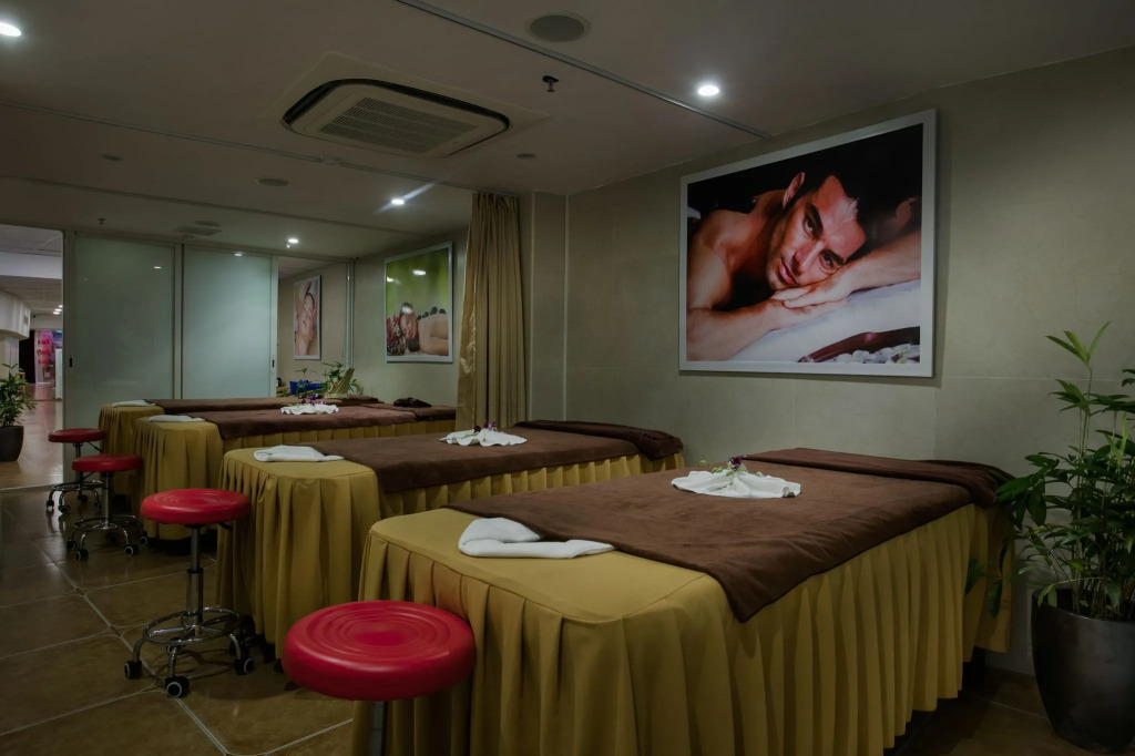 Hanoi Splendid Premium Hotel