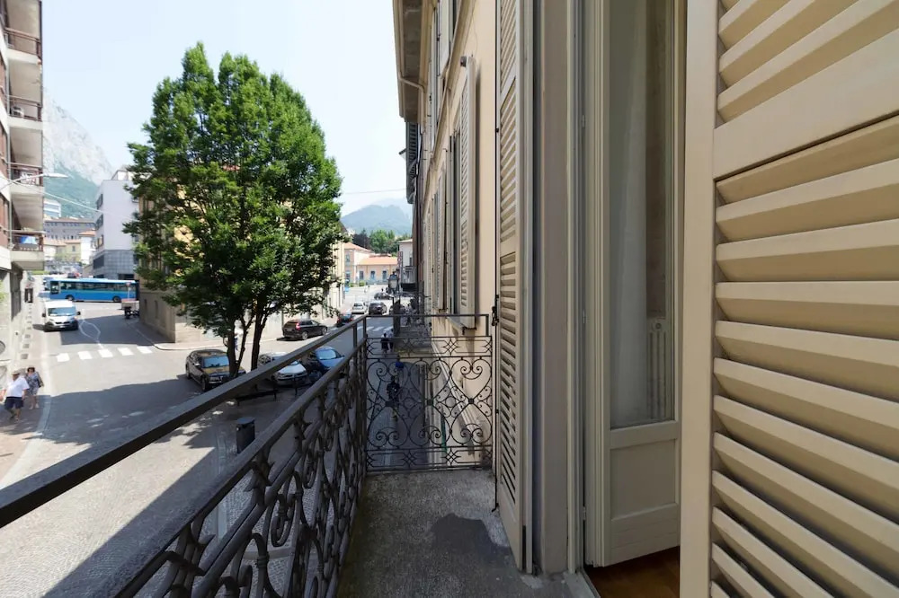 Cavour 3