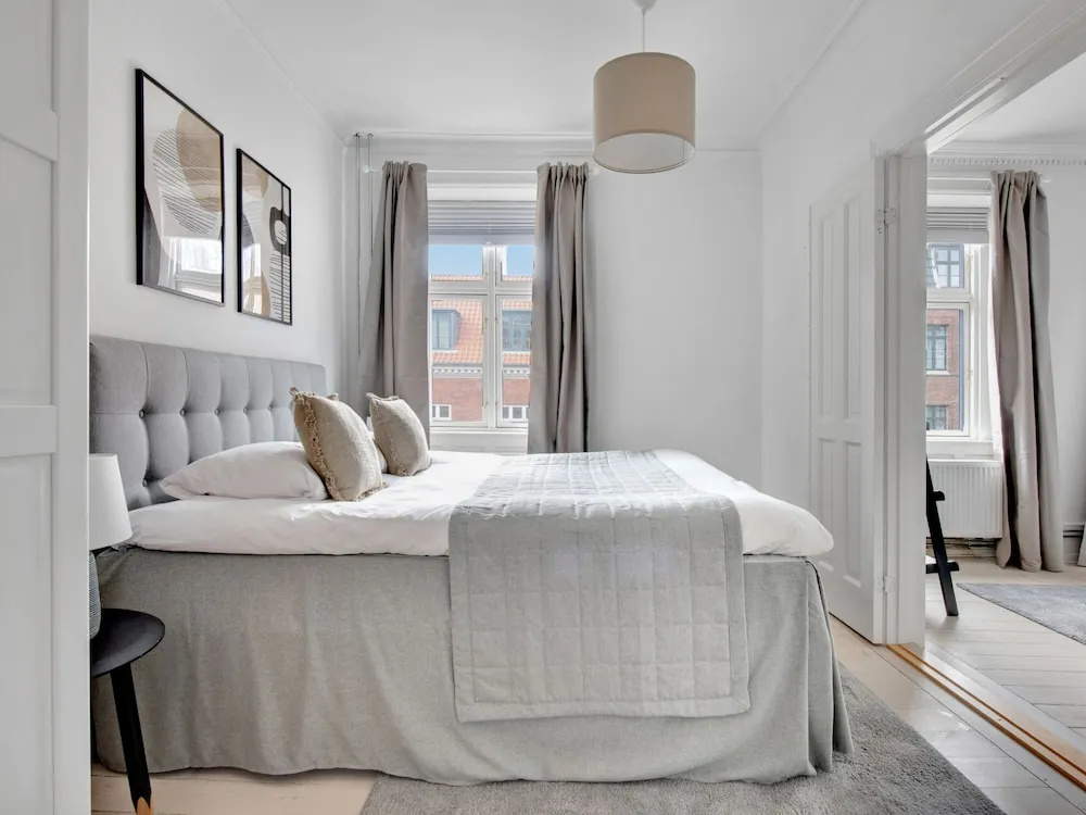 Sanders Stage - Endearing 3-bdr. Apt. Near Nyhavn