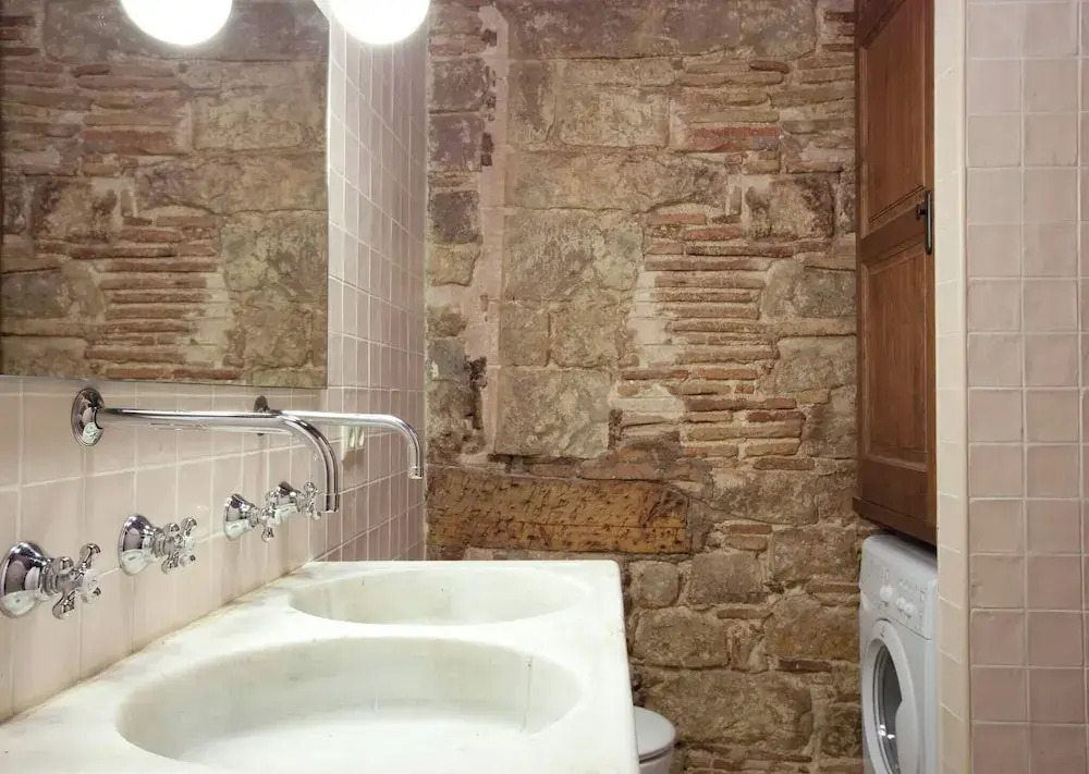 Stylish Gothic Apartment In El Born