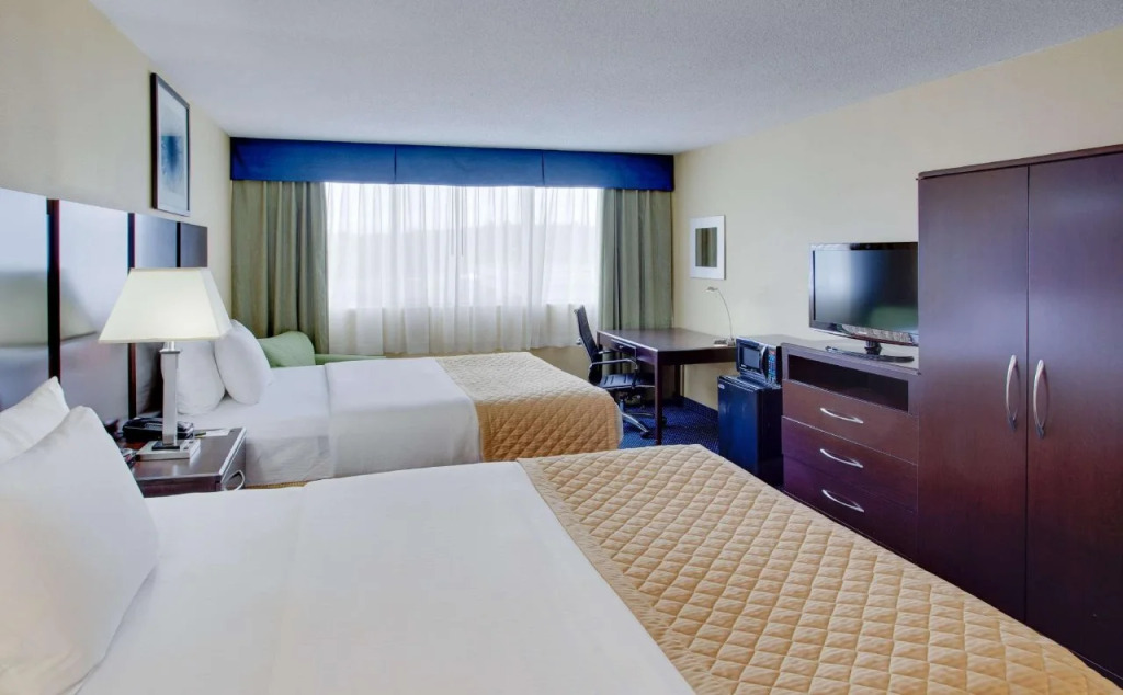 Hampton Inn Manchester Downtown