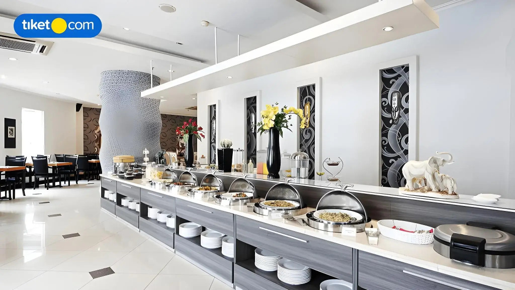 The Sun Hotel Sidoarjo