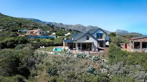 Willow Beach House