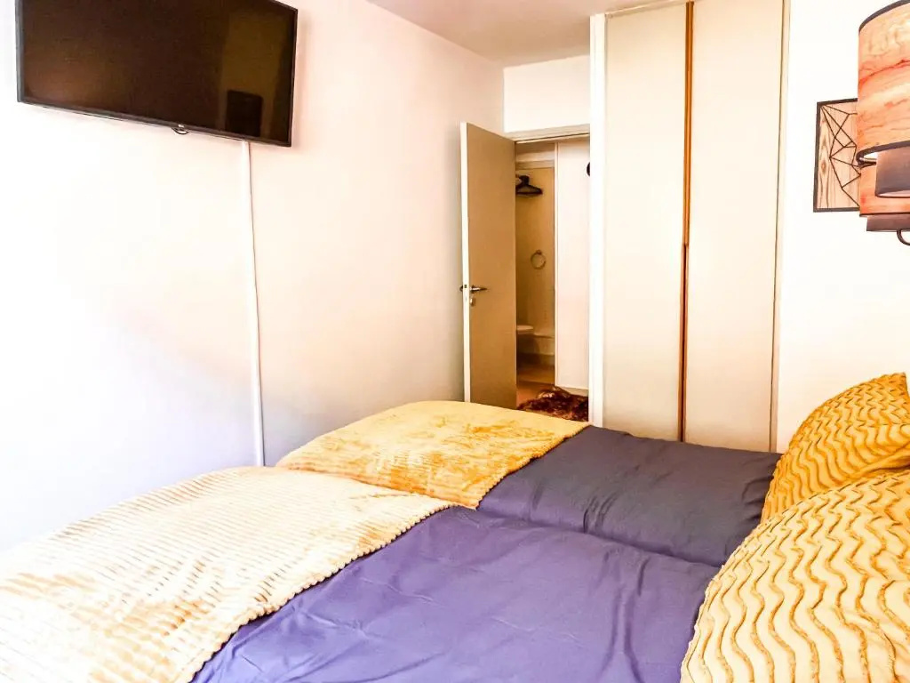 Large 2-Bedroom Apartment, Centre of Flaine Foret