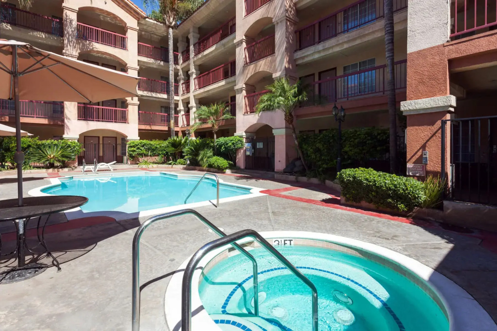 Park Suites Hotel