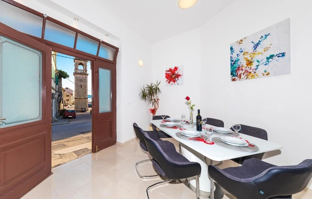 Nice Apartment in Kastel Sucurac With Wifi and 2 Bedrooms