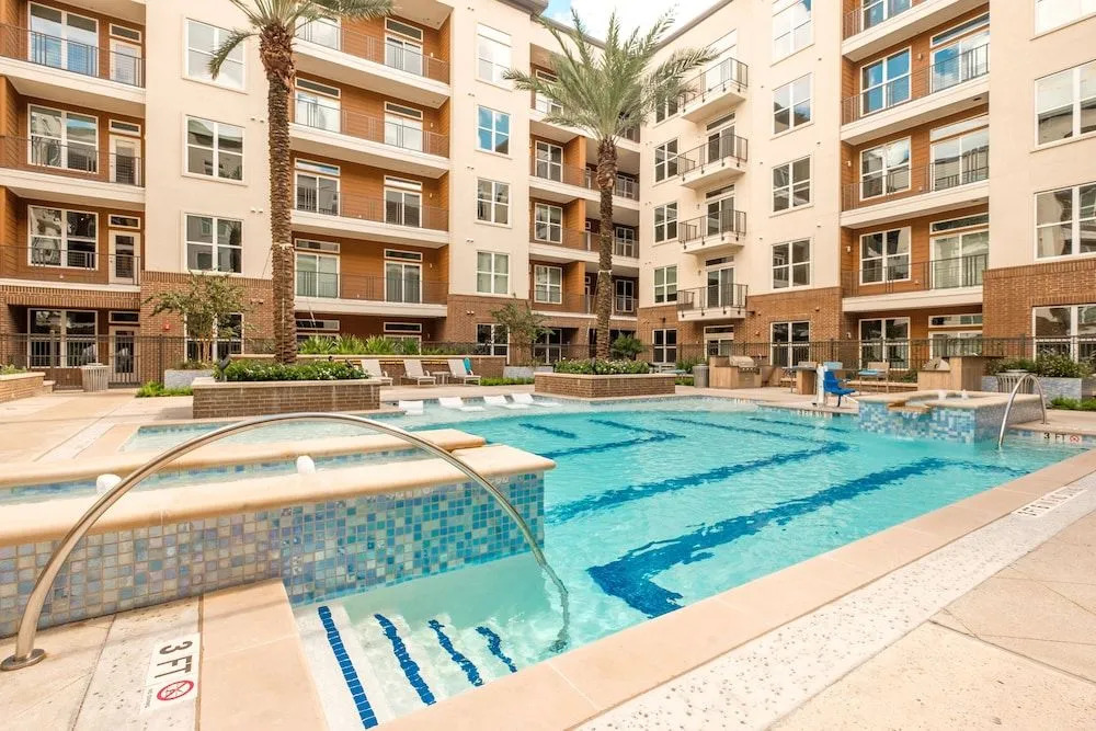 CrashPad Downtown Houston