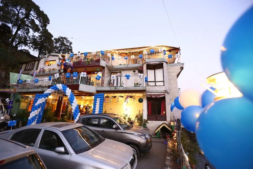Hotel Sun N Snow Mussoorie