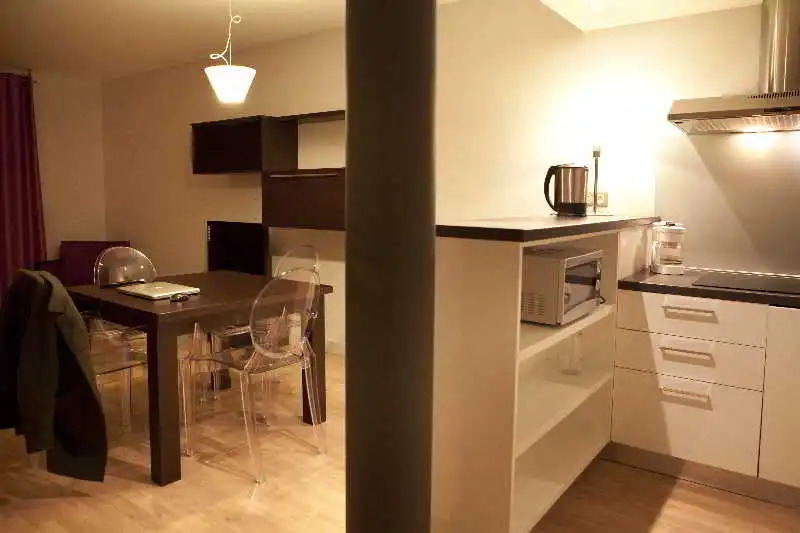 Le Mas De Valrugues Hotel