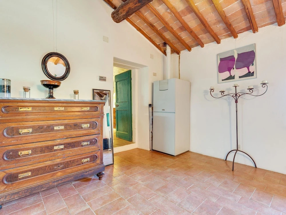 Lovely Holiday Home in Castellina in Chianti With Garden