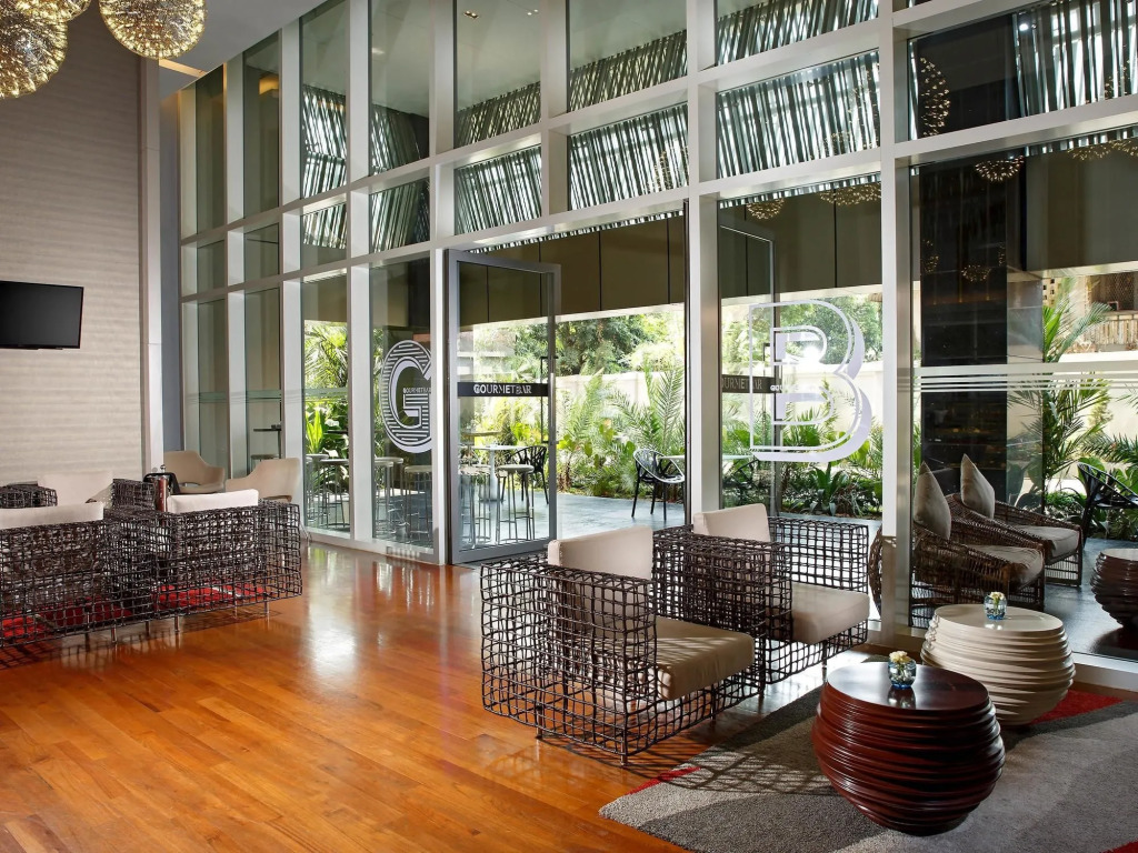 Novotel Yangon Max