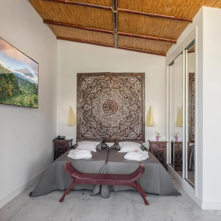 Essence Hotel Boutique