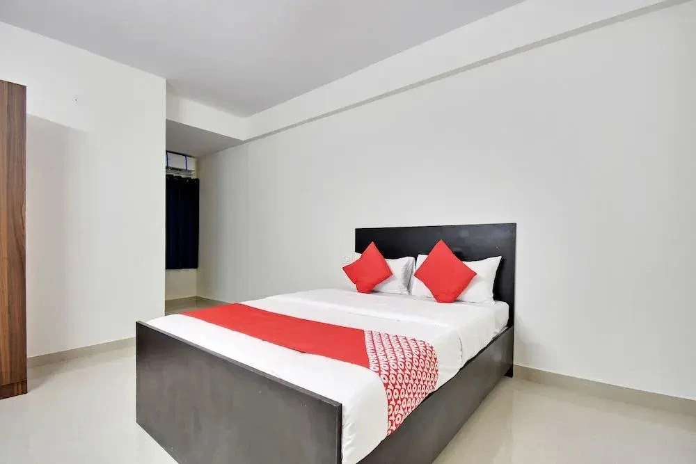 Hindavi Inn 3 by OYO Rooms