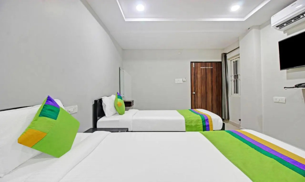 Itsy Hotels Sunrise Grand, Hitech City