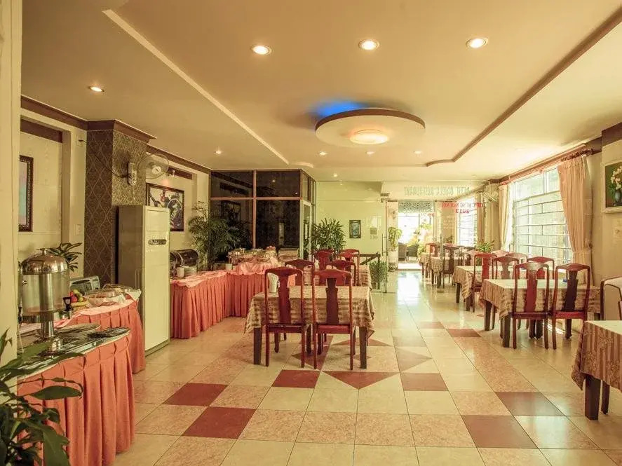 Oriole Hotel & Spa