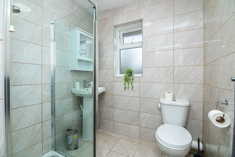 Luxurious 2 bed House - Free Parking