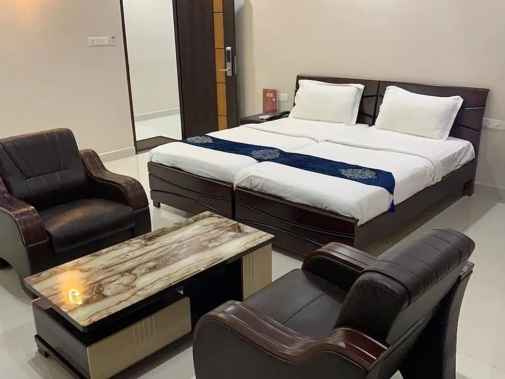 JNR GRAND Hotel