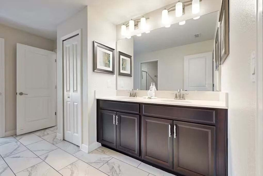 1580sbd-the Retreat At Championsgate 8 Bedroom Villa