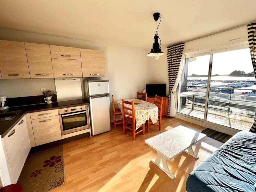Appartement Étel, 2 pièces, 5 personnes - FR-1-479-37
