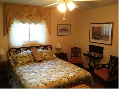 Ducktail Inn B&B