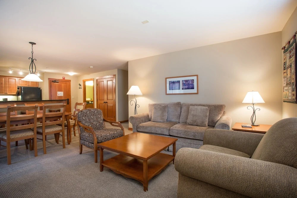 1201 - Two Bedroom Standard Eagle Springs West 2 Condo by RedAwning