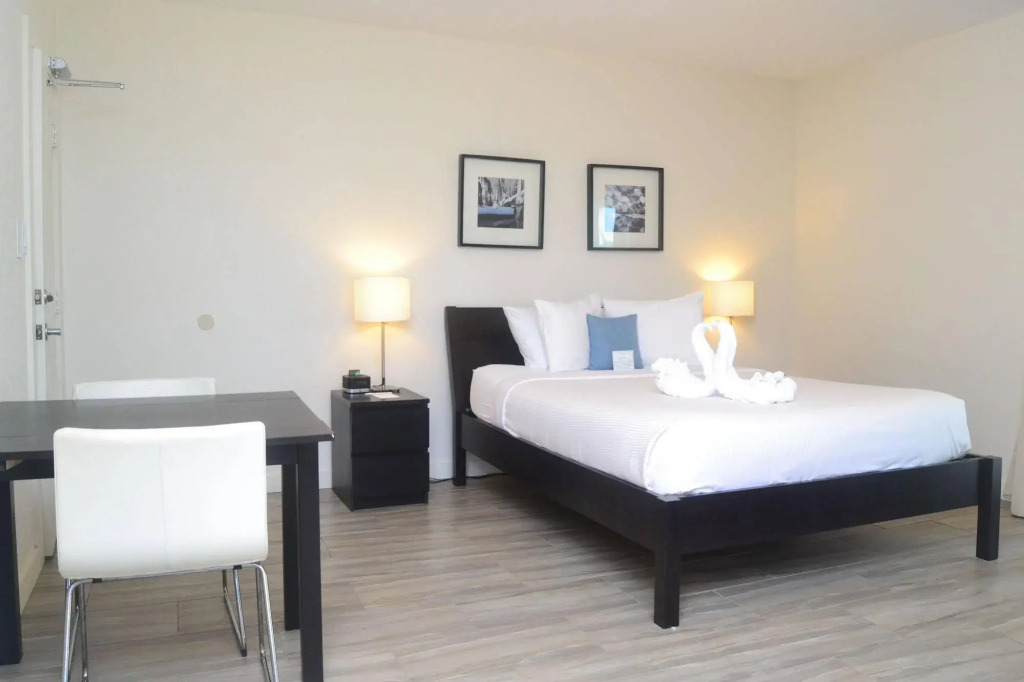 Tara Hotel