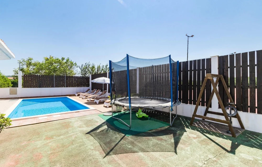 Nice Home in Pomer With Wifi and 3 Bedrooms