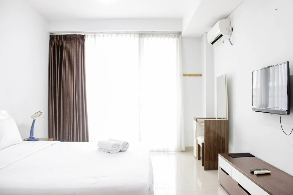 Comfy Studio Dago Suites Apartment with ITB Jogging Track View