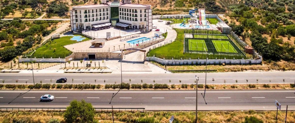Kaynesia Hotel