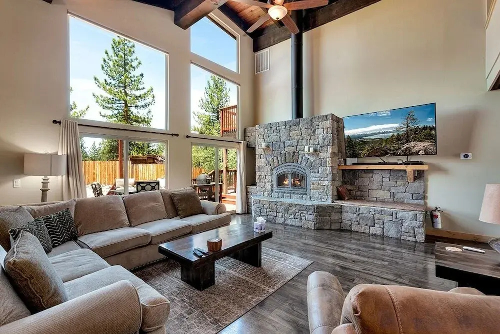 Cold Creek Lodge 3 Bedroom Home