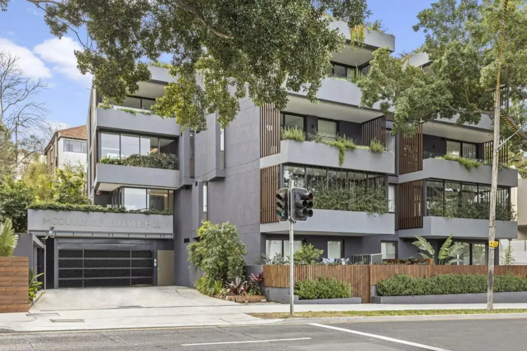 YAWA1B - Bellevue Hill Penthouse