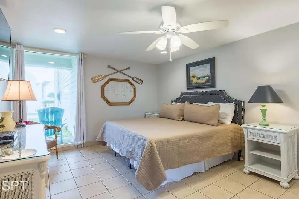 Bahia Mar 418 2 Bedroom Condo by RedAwning