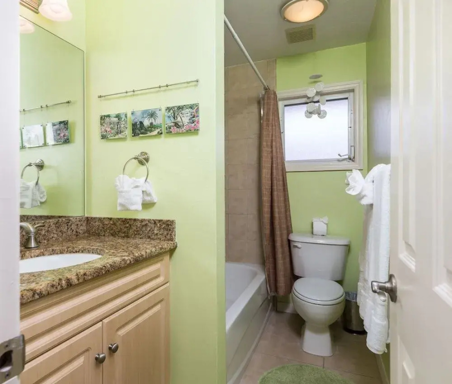 Estero 570 House - 2 Br home by RedAwning