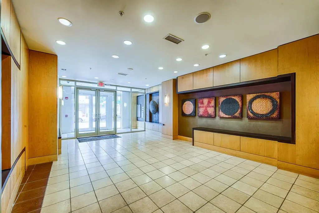 Verizon Center Pad