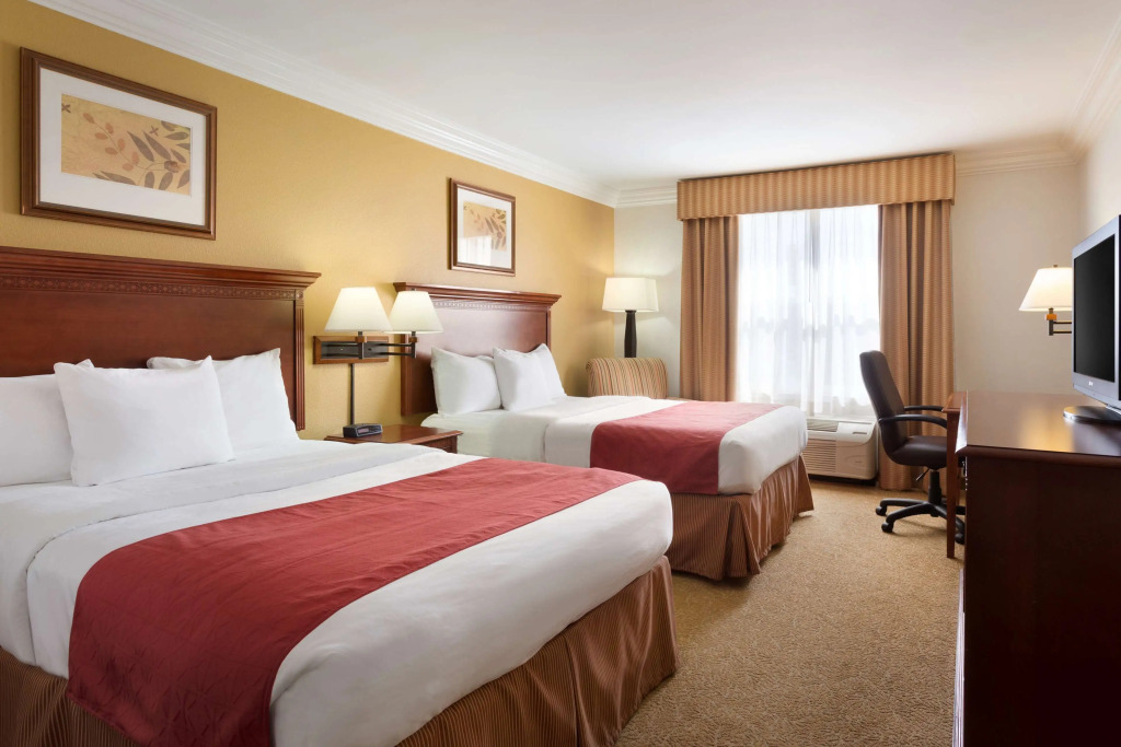 Country Inn & Suites by Radisson, Nashville, TN