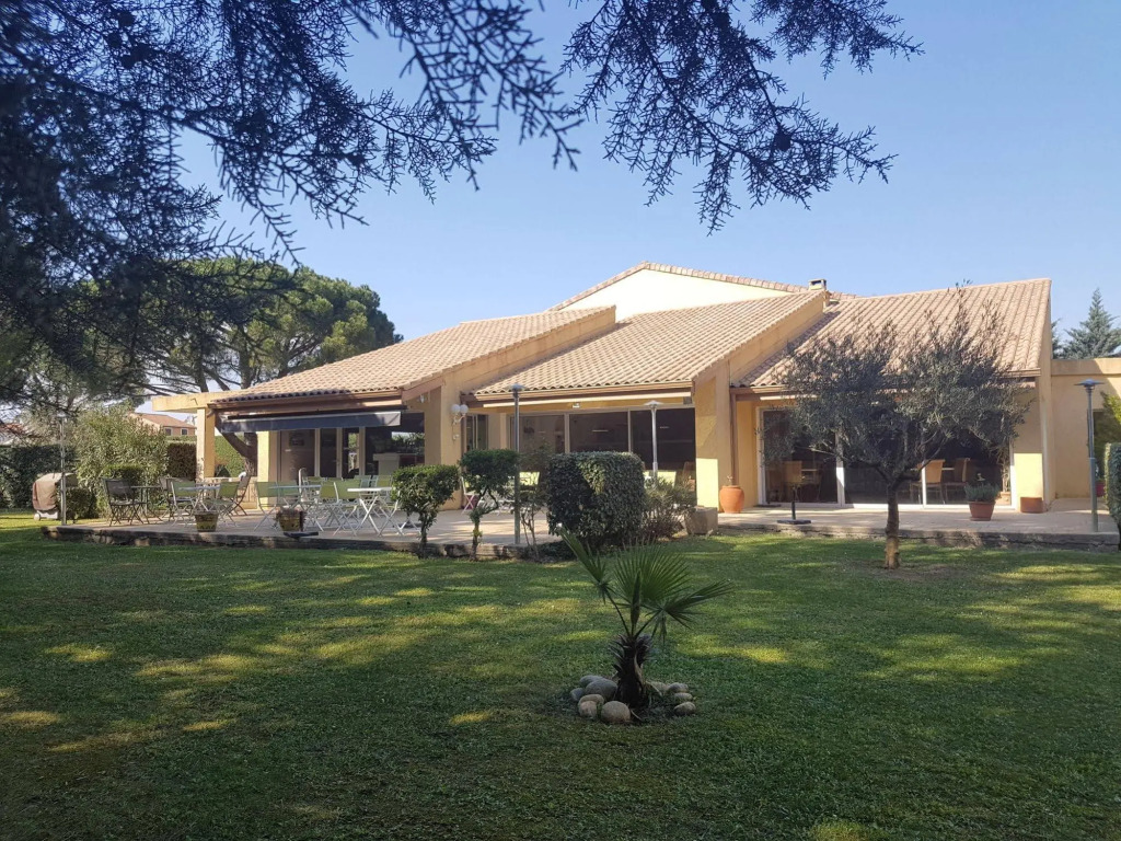 Hôtel Restaurant Le Mas De LOlivier