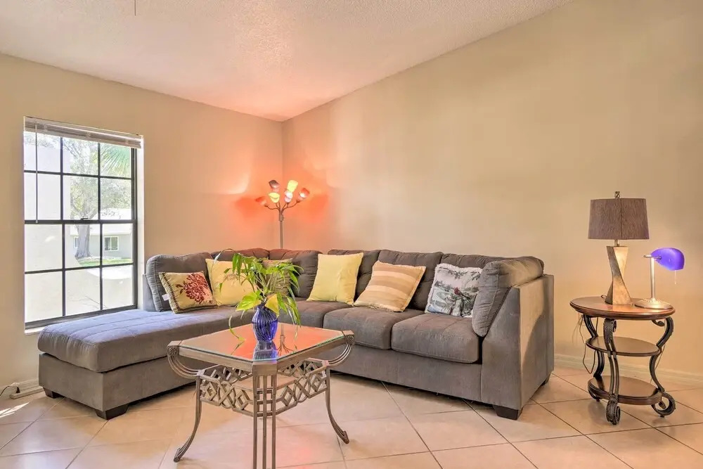 3 Mi to Philippe Park & Pier: Stunning Retreat
